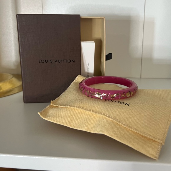 ๐ฅ๐ฅ Louis Vuitton resin and crystal bangle bracelet - Picture 1 of 4